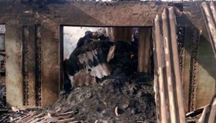 Huge fire kills two people, destroys over 700 houses in Bihar