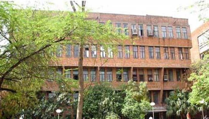 JNU teachers claim &#039;sex racket, use of drugs, alcohol rampant inside campus&#039;