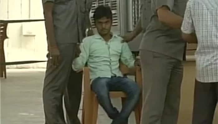 Bihar CM Nitish Kumar&#039;s namesake throws slipper at him in Patna, arrested