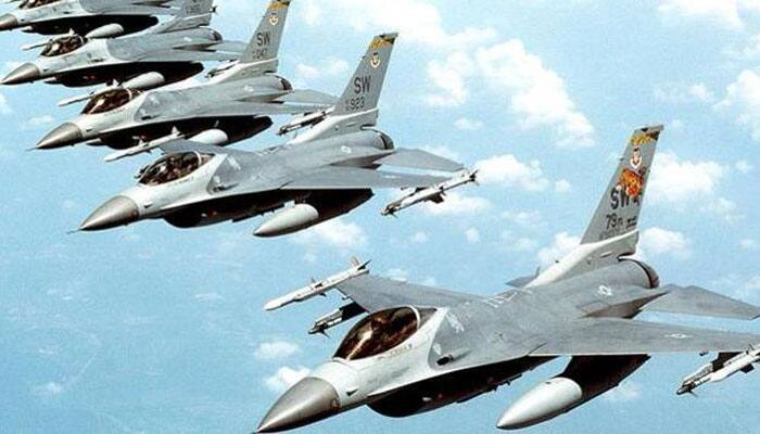 Major blow to Nawaz govt as US asks Pakistan to make ‘full payment’ for F-16 fighter jets 