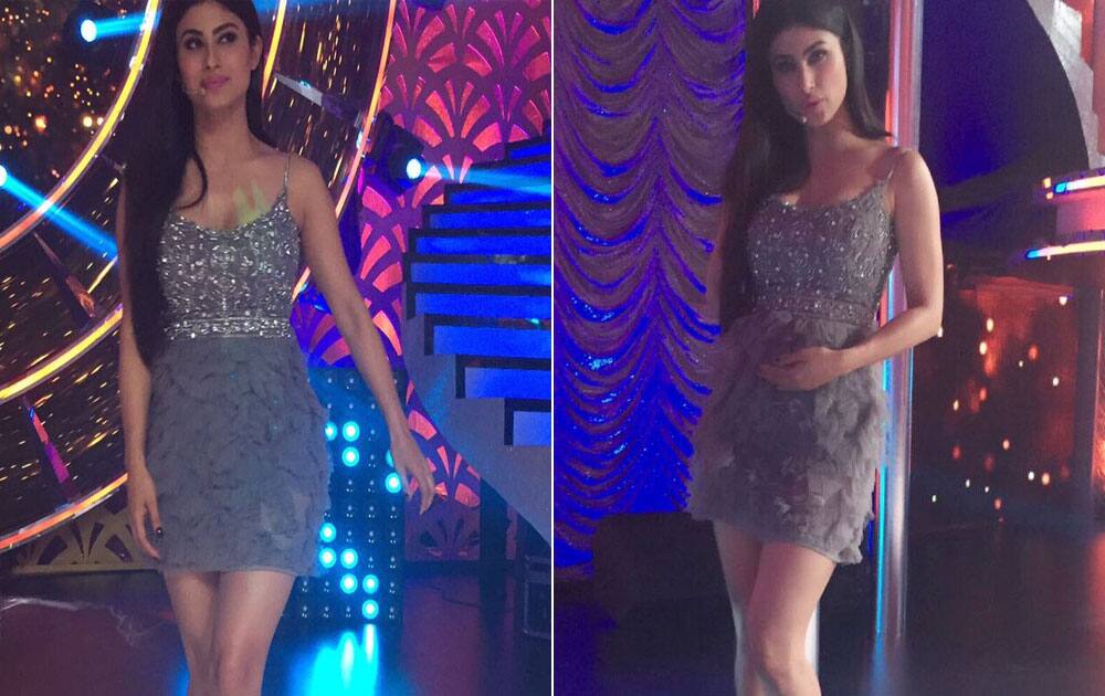 Your hostess for so you think you can dance india! #grandpremier very scared, very nervous & excited! Twitter‏@Roymouni