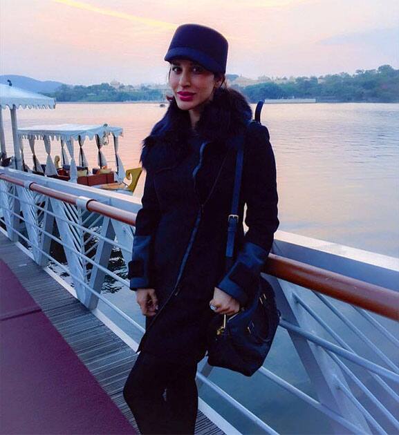 One of my fave pics from a visit to beautiful #udaipur .. Just amazing Twitter@Sophie_Choudry 