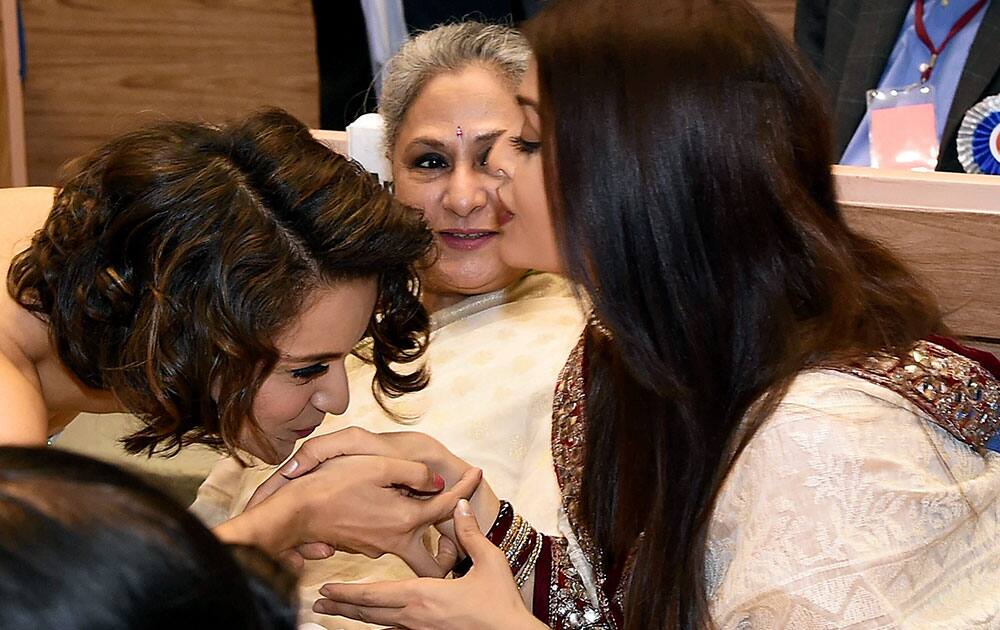 Best Actress award winner Kangna Ranaut is greeted by Jaya Bachchan and Aishwarya Rai Bachchan at the 63rd National Film Awards 2015 function in New Delhi.