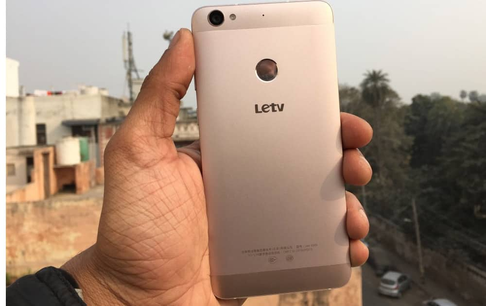 LeEco Le 1S, 32 GB is available on exchange offer on Flipkart. Get exchange discount up to Rs 8000. The MRP of the phone on the site is Rs 10,999 