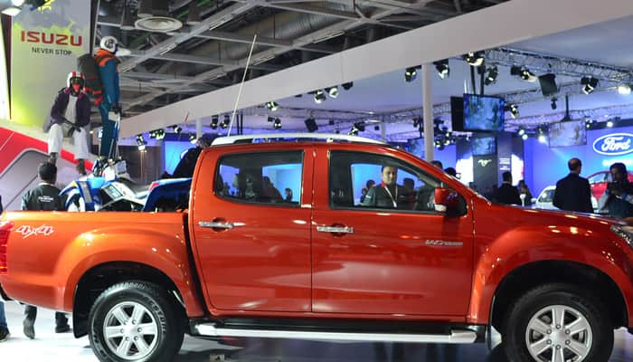 Isuzu Motors opens booking for upcoming model V-Cross