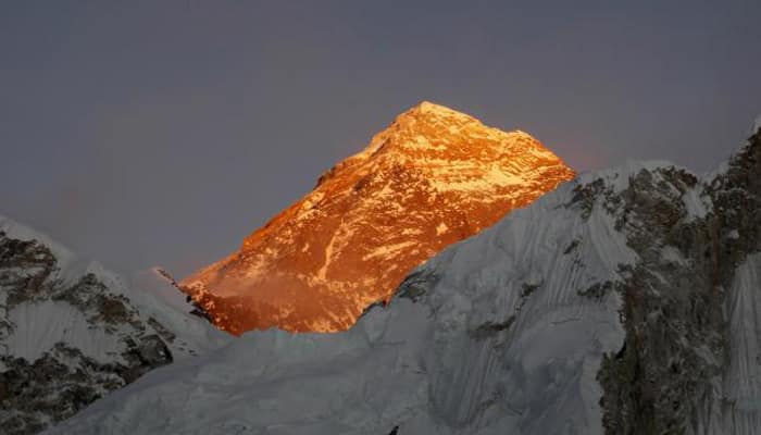 &#039;Icefall Doctors&#039; become first climbers reach summit of Mt Everest in 2 years