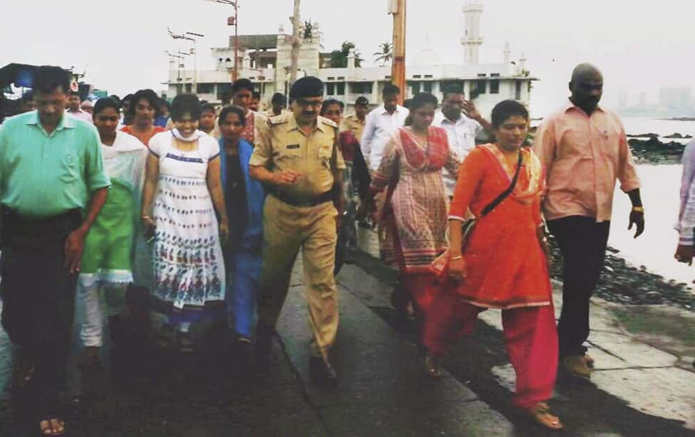 Activist Trupti Desai during her visit to Haji Ali Dargah in Mumbai.