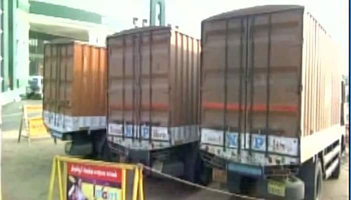Containers with Rs 570 crore cash stopped by EC in poll-bound Tamil Nadu 
