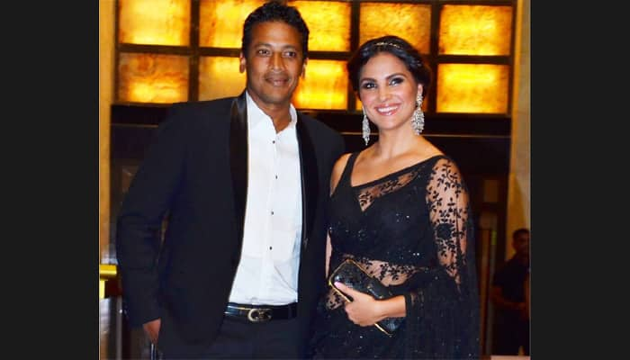 Lara Dutta, Mahesh Bhupati&#039;s &#039;dress up&#039; at Preity Zinta&#039;s reception is turning heads – See pic