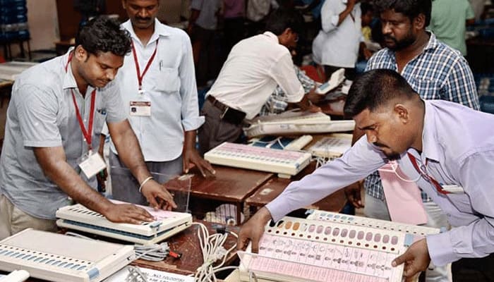 Assembly Elections 2016: Kerala, Tamil Nadu, Puducherry register over 71%, 69% and 81% polling respectively as millions caste vote