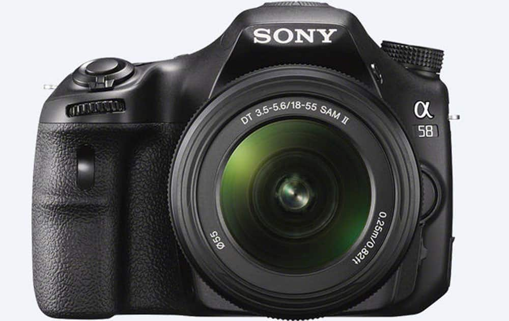 Sony SLT-A58K priced at Rs 29,800 (Flipkart). It comes with 20MP 23.2 x 15.4mm, “Exmor” APS HD CMOS sensor,Artculated 2.7? 460k-dot display,100-16000 ISO,battery-690 shots.
