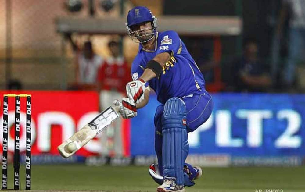England All-rounder Owais Shah took just 19 delIveries to breach the 50 run barrier against the Royal Challengers Bangalore in the Chinnaswamy Stadium in the 2012 edition of the IPL.