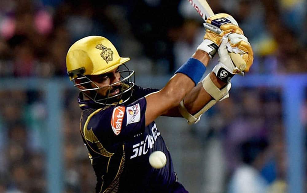 Indian wicket-keeper Robin Uthappa took just 19 balls to breach the fifty run mark for the Royal Challengers Bangalore against the Kings XI Punjab at the Chinnaswamy Stadium in Bangalore.