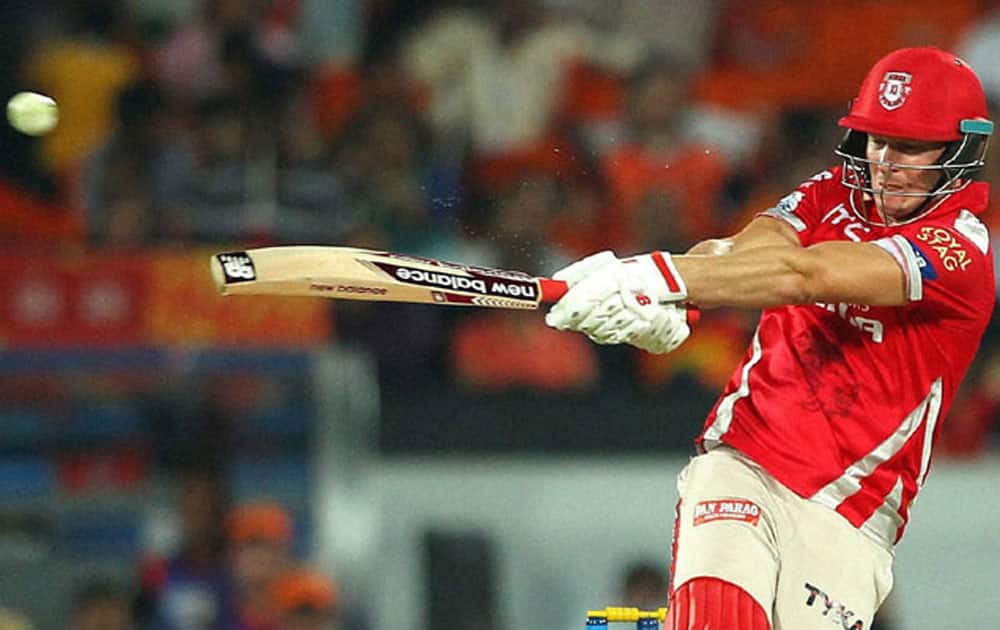 South African hitter David Miller comes in at number 3. He took only 38 deliveries to reach the 100 run mark against the Royal Challengers Bangalore for the Kings XI Punjab at the IS Bindra Stadium in Mohali.