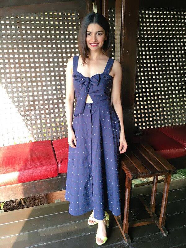 Twitter@ItsPrachiDesai