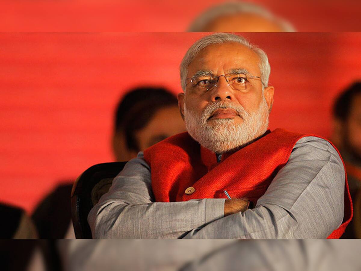 Know who compared Akbar with PM Modi and why