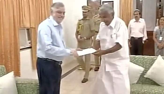 Oommen Chandy quits as Kerala CM; CPI(M) MLAs to elect new leader today