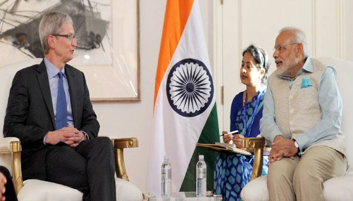  Watch Video: Apple CEO Tim Cook meets PM Narendra Modi 