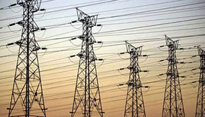 No power shortage in Delhi, outages due to poor maintenance of plants by discoms; AAP govt assures compensation