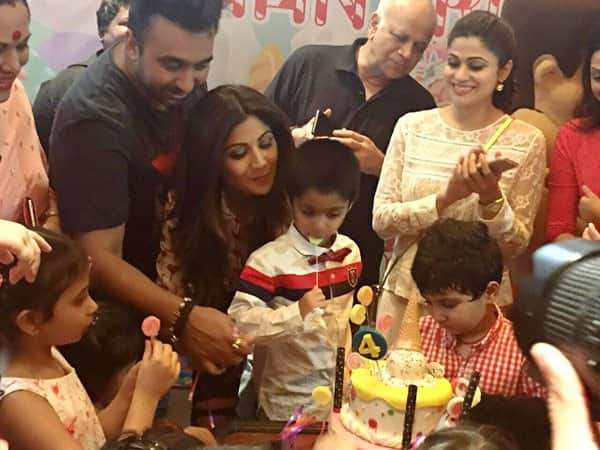 Lil baby Viaans 4 th bday can't believe time has flown by so fast! @TheShilpaShetty @TheRajKundra @ViaanRajKundra- twitter@ShamitaShetty
