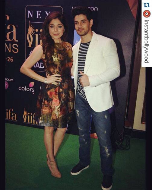 @soorajpancholi9 @IIFA- twitter@TheKanikakapoor