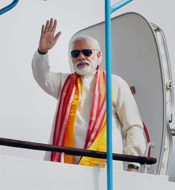 Prime Minister Narendra Modi at AFS Palam in New Delhi before his departure for Iran.