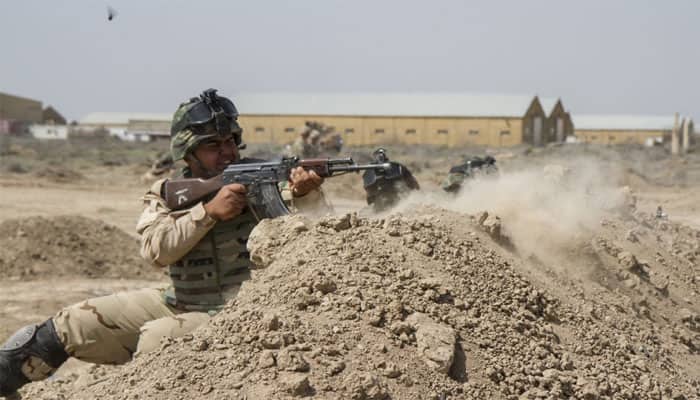 Iraqi forces prepare offensive on IS-held Falluja, urge residents to leave