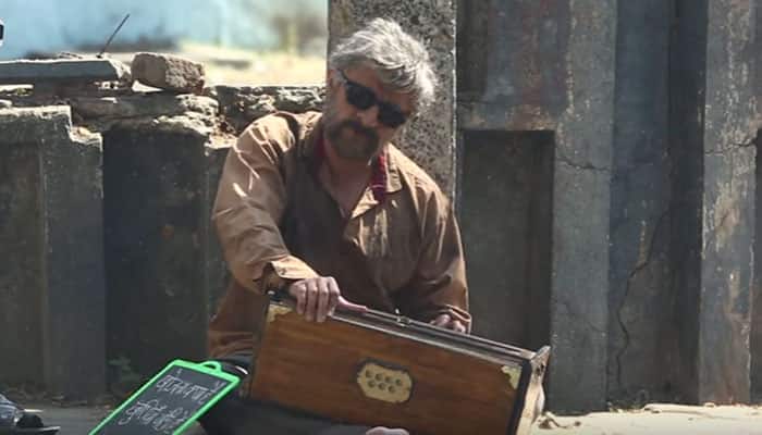 Know how long Sonu Nigam sang on the streets for the ‘beggar’ video