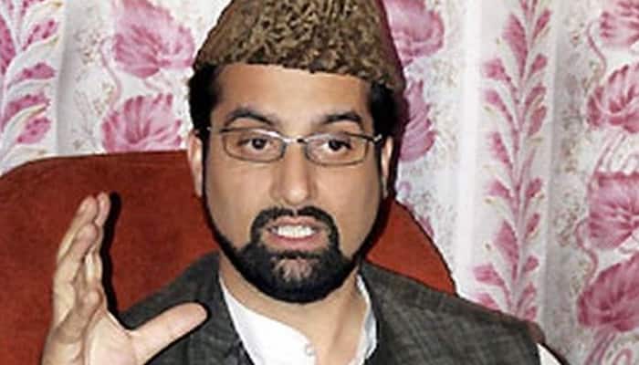 Hurriyat leader Mirwaiz Umer Farooq placed under house arrest in Srinagar