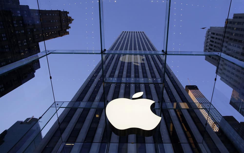 8. Apple, United States, Market Value: $586 B