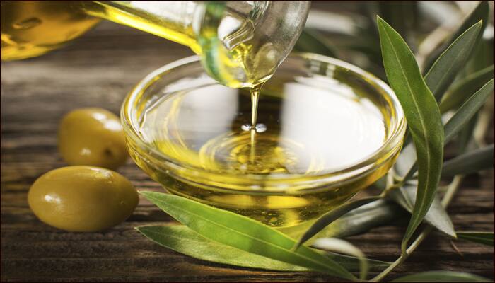 Olive oil should be stored in a cool and dry place because once it is refrigerated, it tends to get a butter-like consistency. The presence of light, heat and air in the fridge could lead to production of radicals that could be harmful for the health.

By: Sumit Channa
