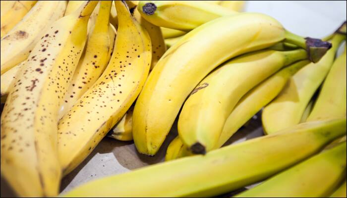 It is a fact that the riper the banana is, the better it tastes. Upon refrigeration the ripening process in bananas stops and they lose the potassium content. Therefore it is recommanded to store bananas at room temperature.
