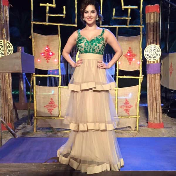 Gown @sumayaabdulrazak_bombay Earring/ring by @edesigns_mumbai styling @hitendrakapopara- twitter@SunnyLeone