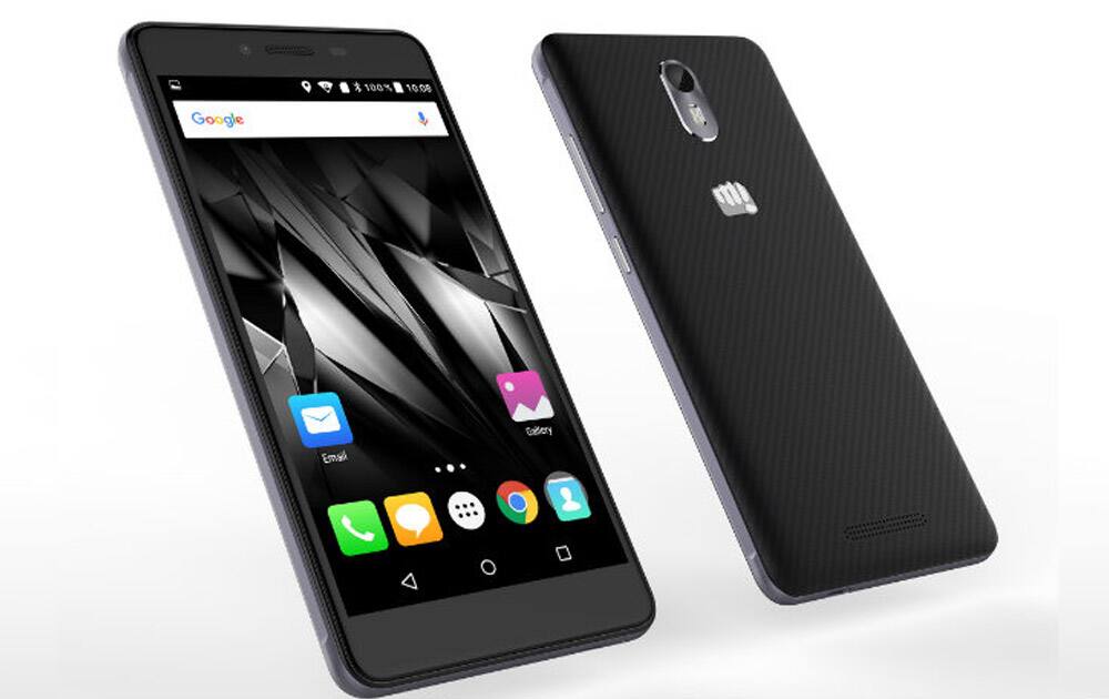 Micromax Canvas Evok is priced at Rs 8,499 and runs on Android 5.1.1 Lollipop. It also features a 5.5-inch HD resolution display and is powered by an octa-core Qualcomm Snapdragon 415 processor, clubbed with 3GB RAM.