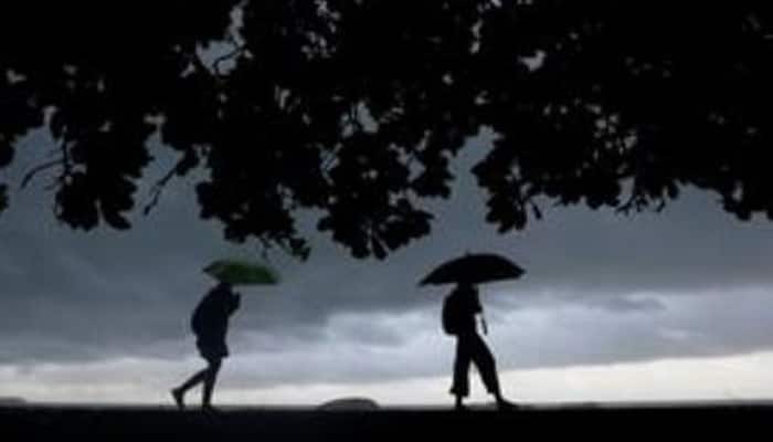Storms, lightning and heavy rains in Uttar Pradesh; at least 12 dead