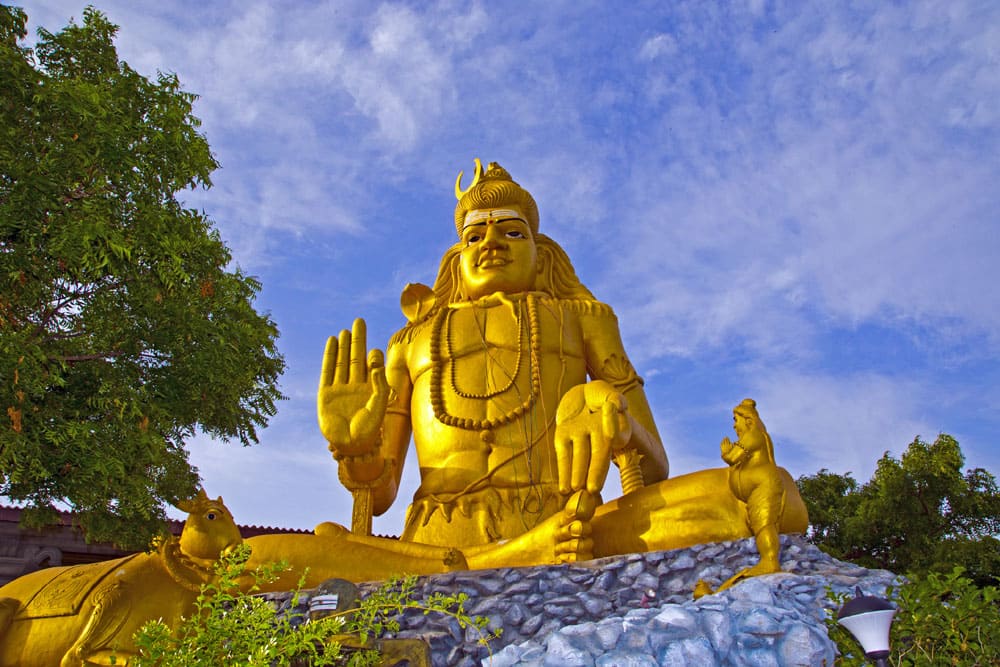 Golden Statue of Shiva - Koneswaram Temple, Trincomalee, Sri Lanka (Pic courtesy: Thinkstock Photos)