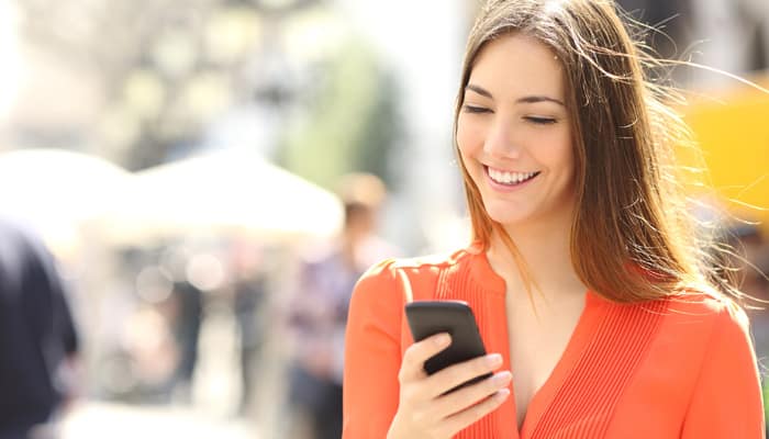 Women more prone to smartphone addiction than men!