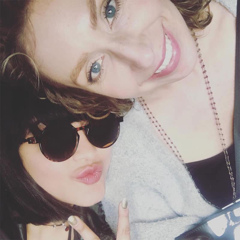 shruti haasan ‏@shrutihaasan  :- With my loveliest @MichelleMonicaM love you michellleeeeeeeee #LA #sunshine #happyheart -instagram