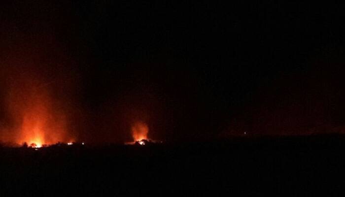 Fire at India&#039;s biggest ammunition depot in Maharashtra&#039;s Pulgaon, 17 army men dead 
