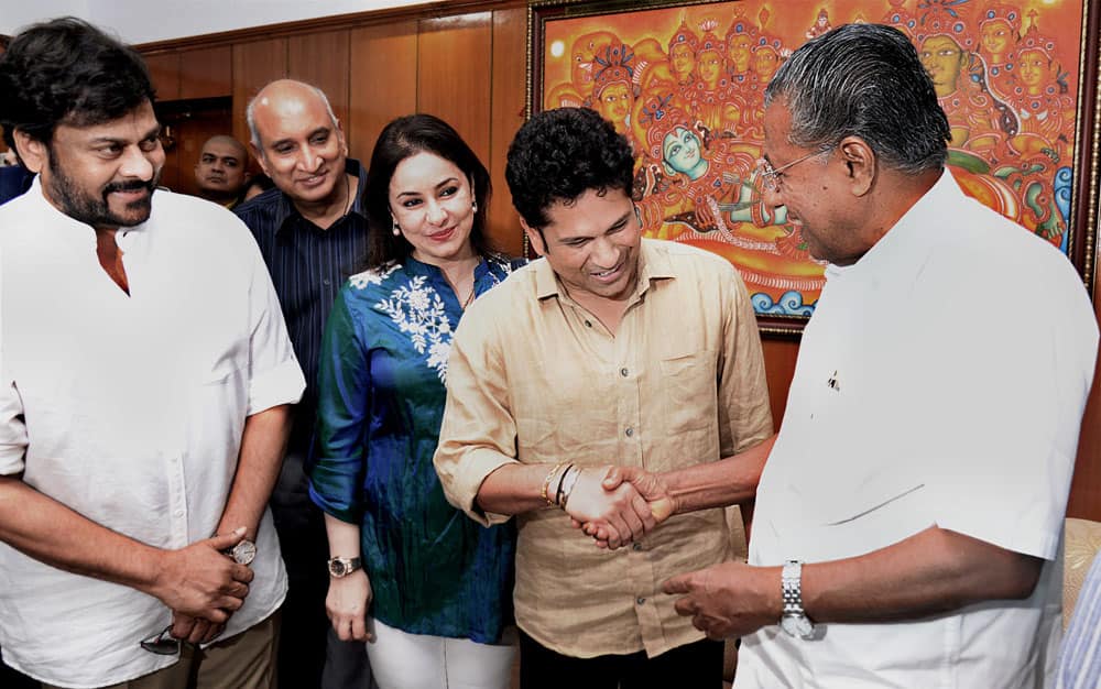 Cricket legend Sachin Tendulkar and his wife Anjali meeting Kerala Chief Minister Pinarayi Vijayan in Thiruvananthapuram.