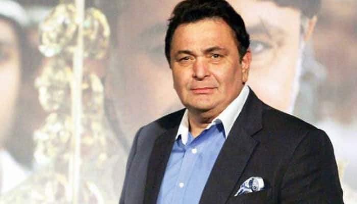 Rishi Kapoor recalls &#039;showman&#039; Raj Kapoor on death anniversary, tweets pic!