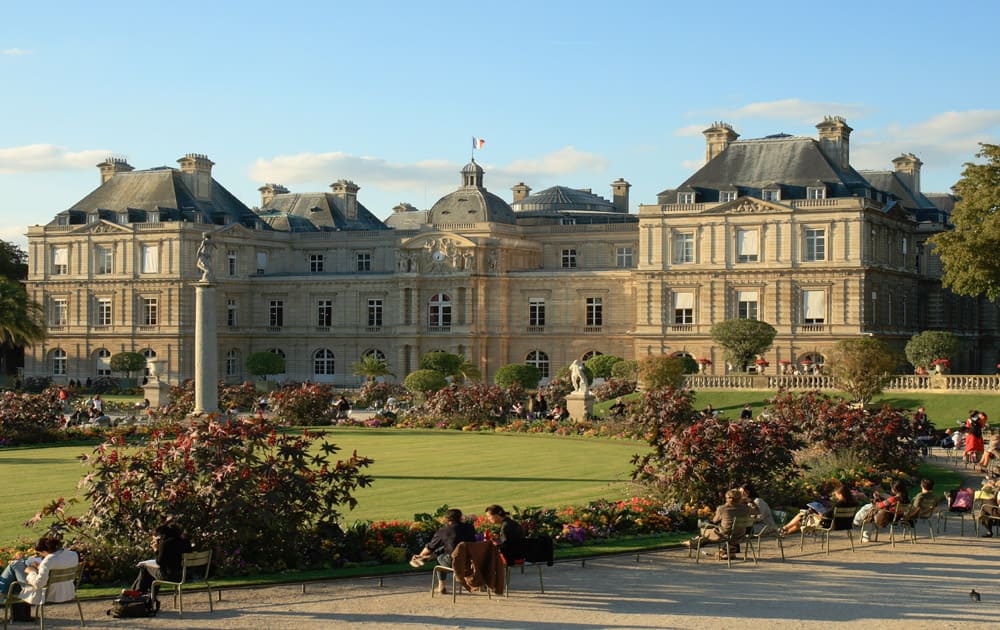 6.Luxembourg- Wealth per capita -  $181,000 