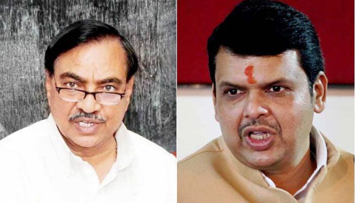 Stung by multiple allegations, Maharashtra minister Eknath Khadse finally quits, CM Fadnavis announces probe