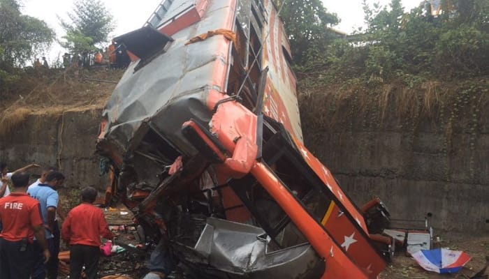 Major accident on Mumbai-Pune expressway; 17 dead as bus crashes into two cars - Know what led to mishap