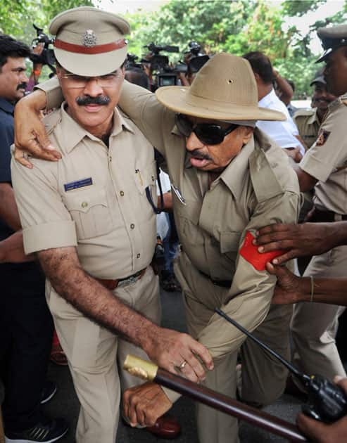 Kannada activist, dressed as a policeman
