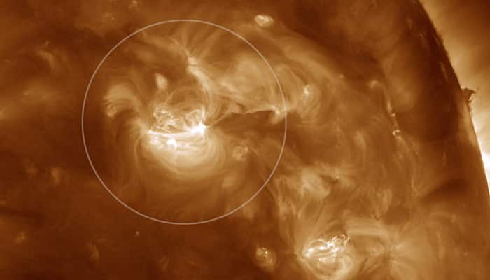 This solar region illustrates fierce battle of magnetic fields to connect &amp; reconnect - Watch!