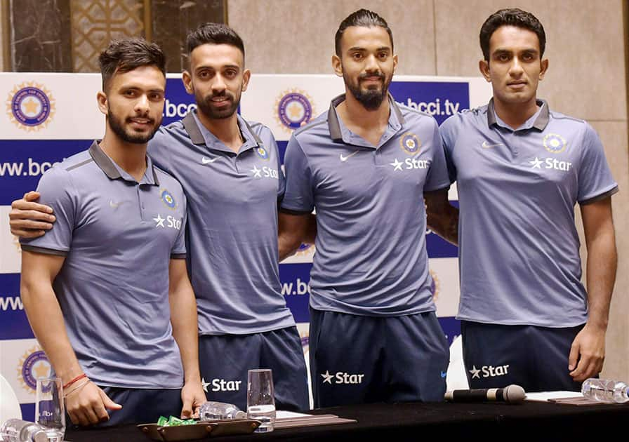 Cricketers Mandeep Singh, Dhawal Kulkarni, KL Rahul and Jayant Yadav