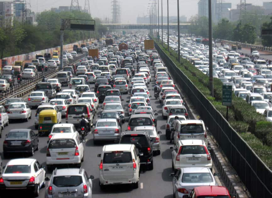 Traffic jam at Delhi-Gurgaon Expressway