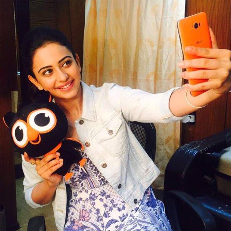 Twitter@Rakulpreet