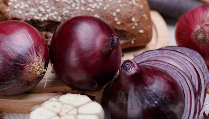 Onion exports climb 33% to Rs 2,362 cr in April-February